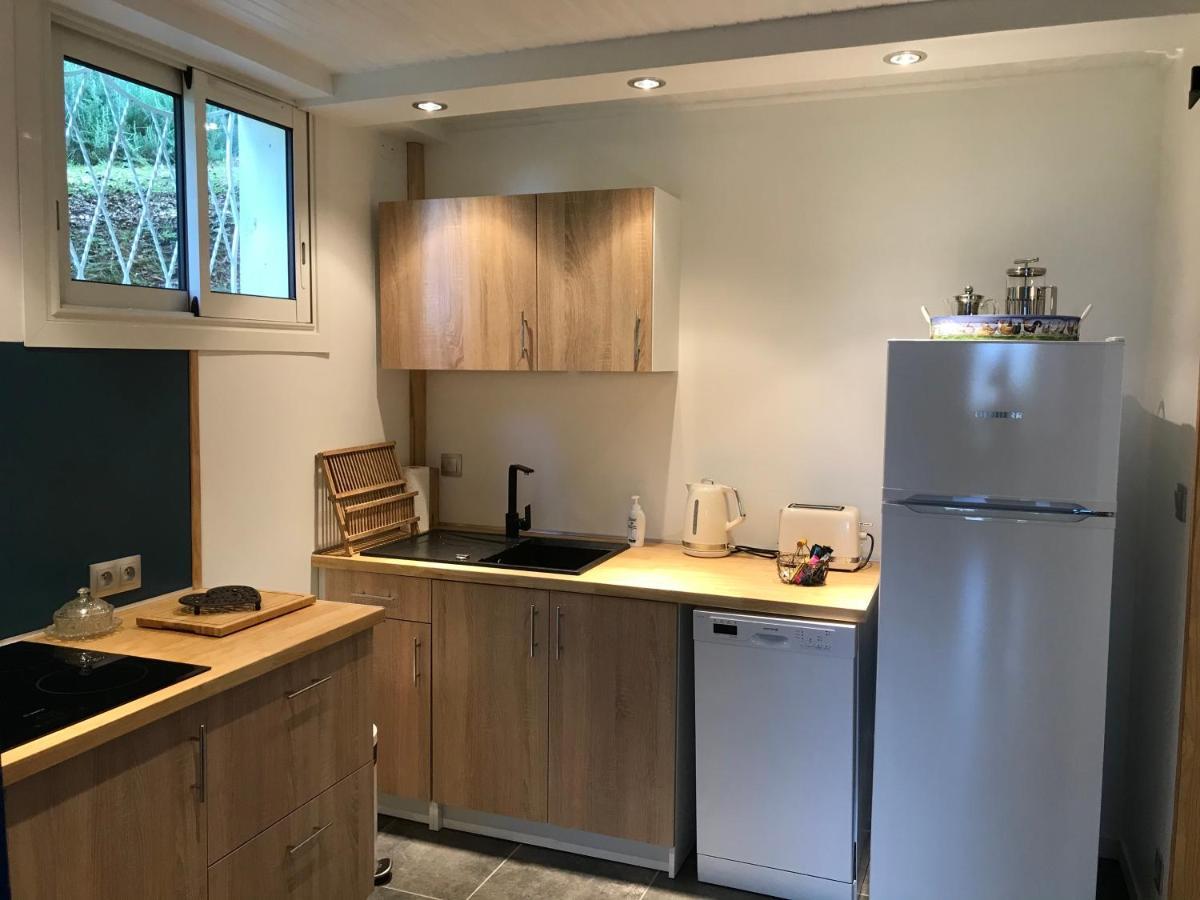 Appartement Avec Vue Panoramique Sur L'Estuaire De La Gironde Plassac  エクステリア 写真
